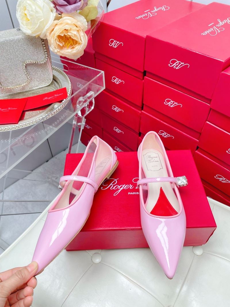 Roger Vivier flat shoes